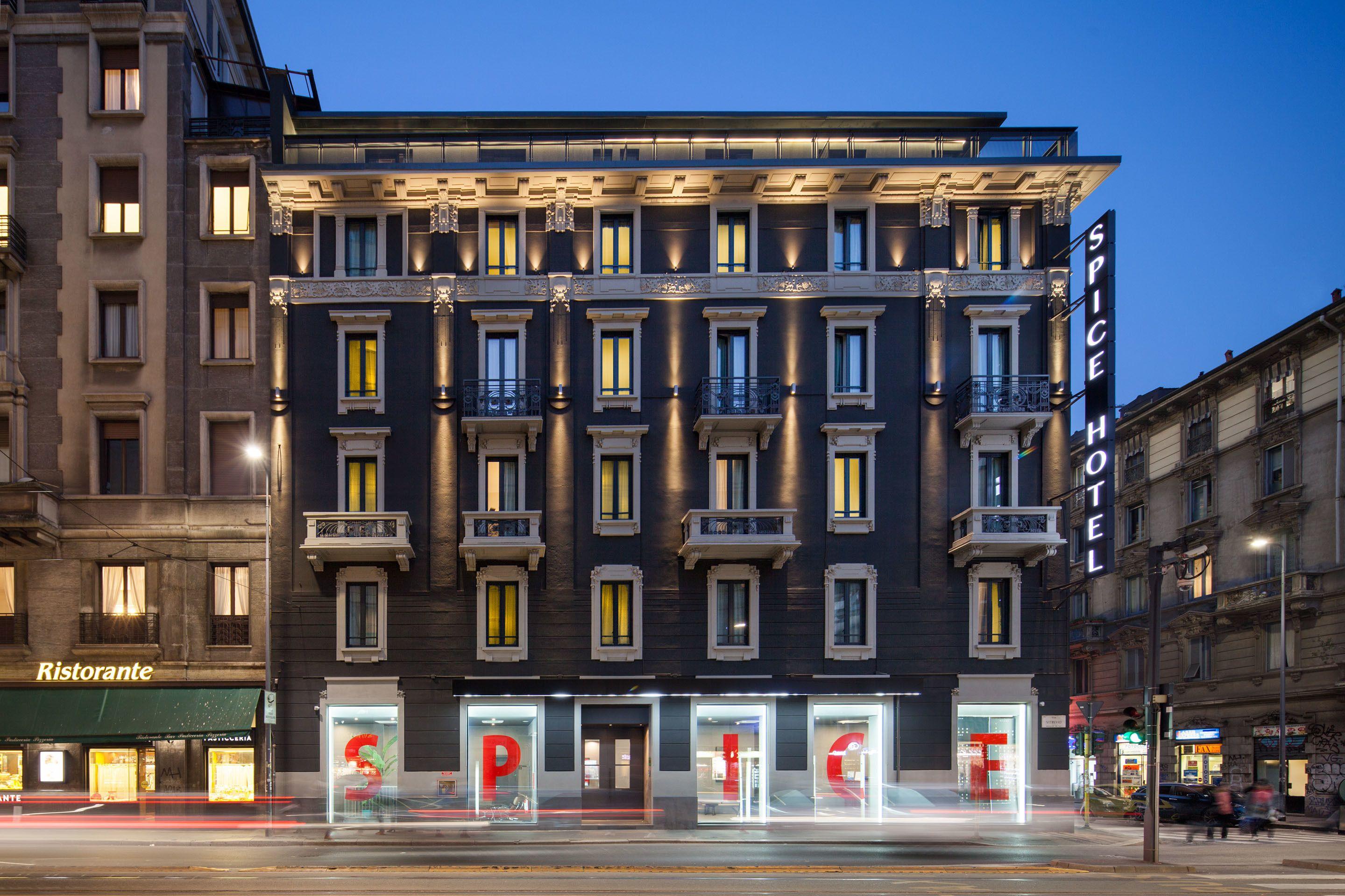 Soggiornare a Moscova: 15 Hotel Economici di Milano Confrontati