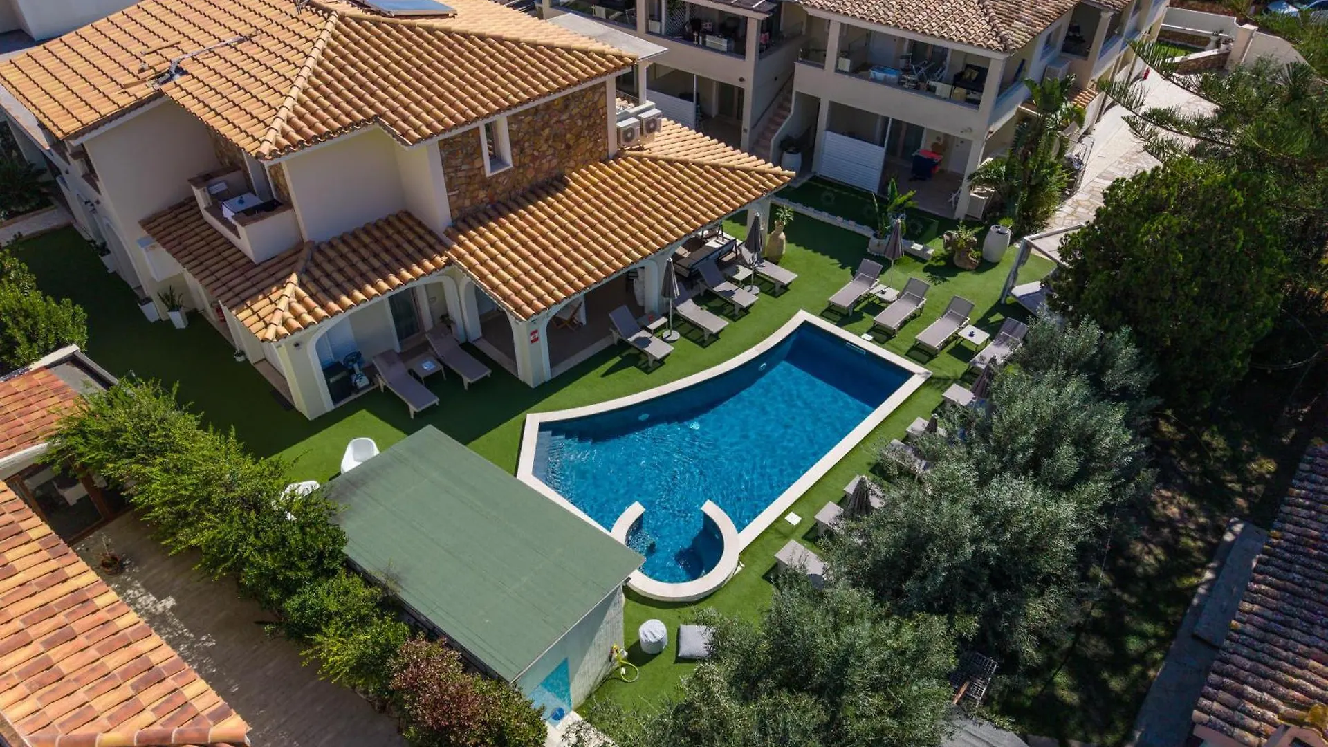 3 Hotel 3 Stelle Vicino a Cala Sinzias che Meritano