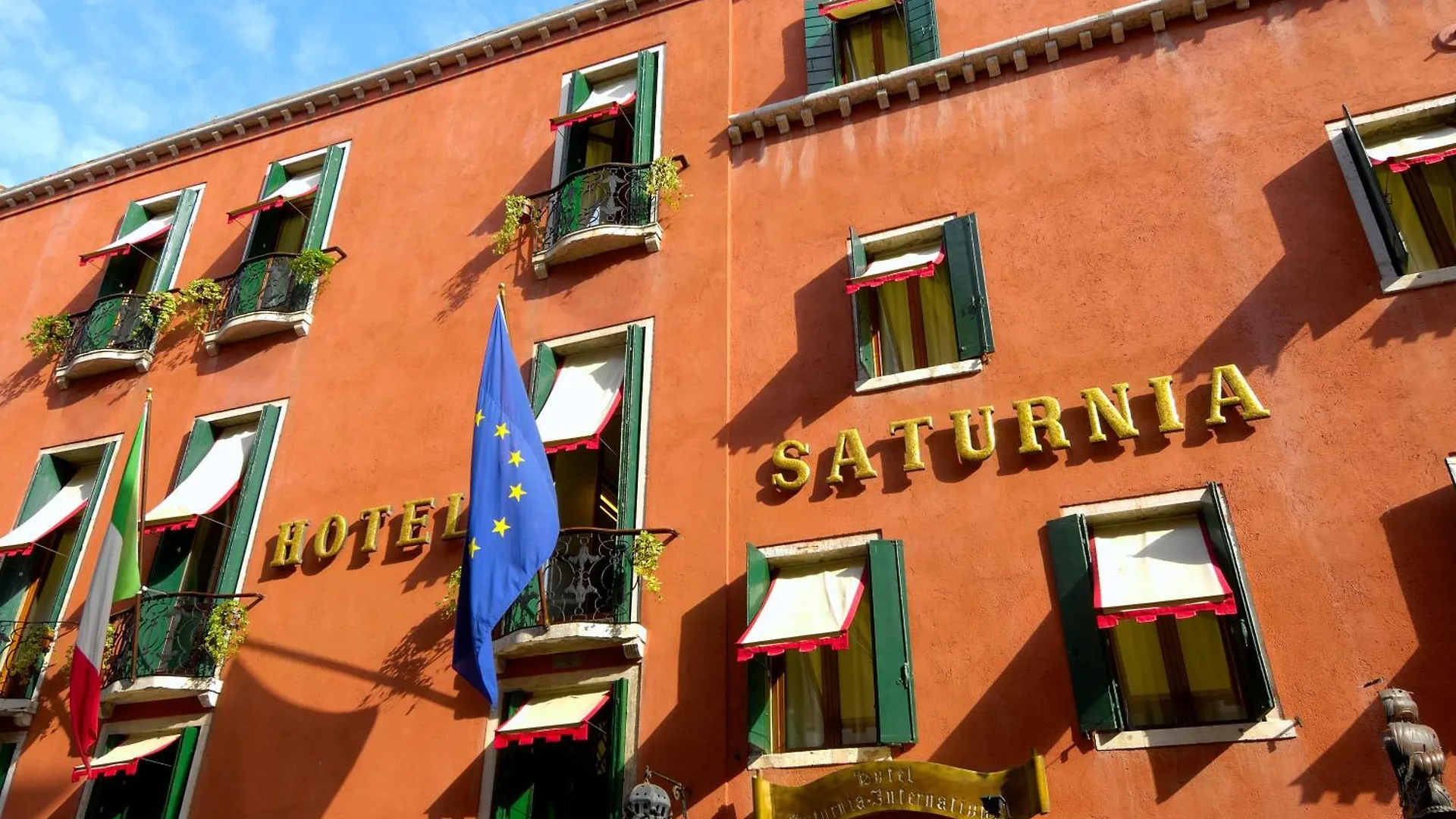 Soggiornare nel Centro di Venezia: 15 Hotel a Confronto
